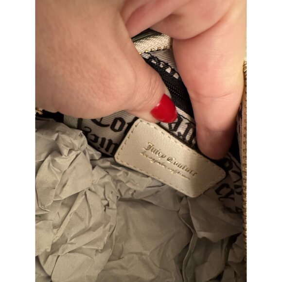 Juicy Couture Semi Charmed Satchel Heart Angel Beige With Crossbody Strap & Coin - Picture 6 of 7